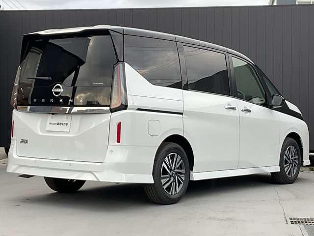 セレナ 2.0 ハイウェイスターV ※※雹害車※※メーカーナビ 全周囲カメラ W電動スライド レーダークルコン レーンアシスト LEDランプ ワンオーナー車 盗難防止システム ETC装備 カーテンエアバッグ アルミホイール キーフリー メモリ-ナビ ナビTV エアコン ドラレコ(2枚目)