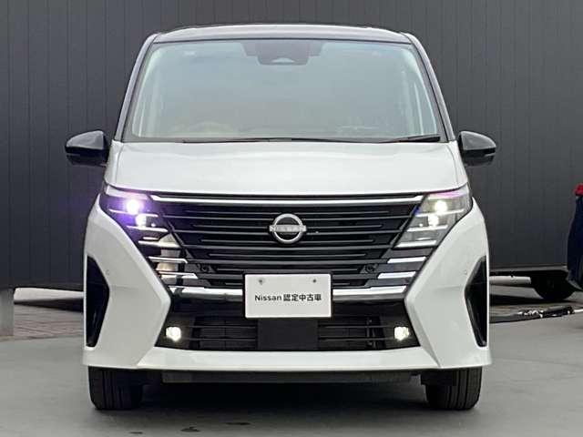 セレナ 2.0 ハイウェイスターV ※※雹害車※※メーカーナビ 全周囲カメラ W電動スライド レーダークルコン レーンアシスト LEDランプ ワンオーナー車 盗難防止システム ETC装備 カーテンエアバッグ アルミホイール キーフリー メモリ-ナビ ナビTV エアコン ドラレコ(7枚目)