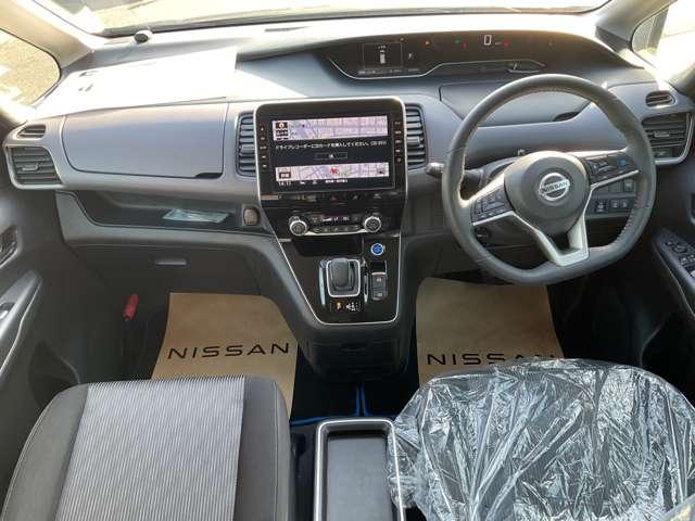 セレナ １．２　ｅ－ＰＯＷＥＲ　ハイウェイスター　Ｖ　メモリーナビ　全周囲カメラ　ＥＴＣ　３６０°カメラ　エマジェンシーブレーキ　１オナ　スマキー　バックカメラ　ＬＥＤ　レーンアシスト　点検記録簿付　ＥＴＣ　ドラレコ　Ａストップ　イモビ　フルオートエアコン　アルミホイール　エアバック（4枚目）