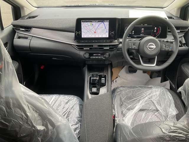 オーラ １．２　Ｇ　※※雹害車※※メーカーナビ　全周囲カメラ　自動（被害軽減）ブレーキ　ＬＥＤ　ＬＫＡ　サイドカメラ　ＥＴＣ　カーテンエアバッグ　イモビライザー　アルミホイール　禁煙　インテリジェントキー　パワーウィンドウ　ワンオーナー　フルオートエアコン（4枚目）