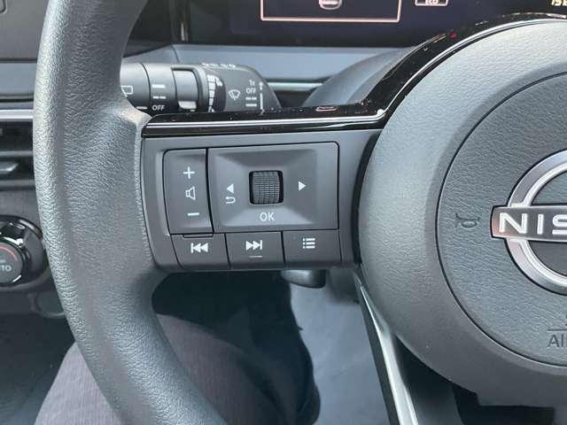 ノート １．２　Ｘ　※※雹害車※※ナビレス　全周囲カメラ　リアカメラ　衝突被害軽減ブレ－キ　全方位カメラ　禁煙車　ＬＥＤヘッドライト　レーンアシスト　インテリジェントキー　ワンオーナー　アイドリングストップ　盗難防止システム　サイドカーテンエアバック　ＡＢＳ（14枚目）