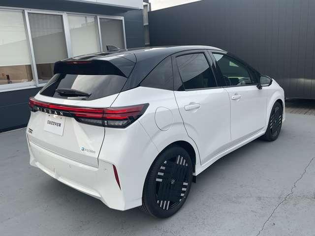 オーラ １．２　Ｇ　※※雹害車※※メーカーナビ　全周囲カメラ　自動（被害軽減）ブレーキ　ＬＥＤ　ＬＫＡ　サイドカメラ　ＥＴＣ　カーテンエアバッグ　イモビライザー　アルミホイール　禁煙　インテリジェントキー　パワーウィンドウ　ワンオーナー　フルオートエアコン（14枚目）