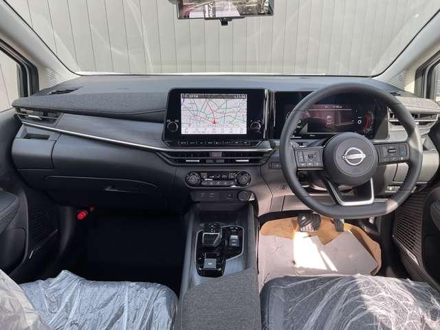 オーラ １．２　Ｇ　※※雹害車※※メーカーナビ　全周囲カメラ　フルセグテレビ　前席シートヒーター　ＥＴＣ車載器　アルミ　ＬＤＷ　バックモニター　禁煙　エアバッグ　サイドエアバッグ　アイドリングストップ　メモリーナビ　ＰＷ（4枚目）