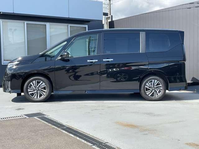 �N�[���Ɍ��܂��Ă��܂���B����C�Ȃ��A�X�^�C���b�V���Ȋ����ł��B���߂��������̂��炢�̃f�U�C�����������ł��ˁB