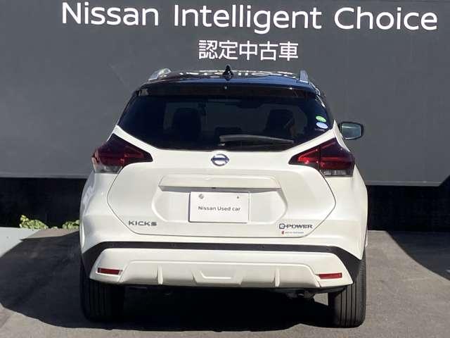 キックス １．２　Ｘ　ツートーン　インテリアエディション　（ｅ－ＰＯＷＥＲ）　大画面ナビ　シートヒーター　エマージェンシーＢ　セキュリティ　アラウンドモニター　Ｒカメラ　ＬＥＤ　ワンオーナ　エアコン　ドラレコ　スマートキー　記録簿　メモリーナビ　サイドエアバック　ＡＷ　キーレス　ワンセグＴＶ　ナビＴＶ（6枚目）
