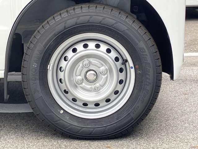 クリッパーバン 660 DX ハイルーフ 雹害車 ラジオデッキ キーレス デュアルカメラブレーキサポート ワンオーナー リモコンキー エアコン 運転席エアバッグ パワーウィンドウ Wエアバッグ パワーステアリング ABS レーンキープ iストップ(17枚目)