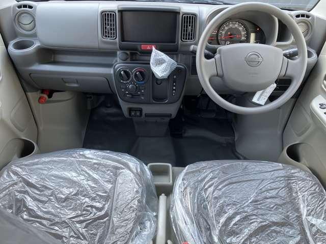 クリッパーバン 660 DX GLパッケージ ハイルーフ 雹害車 LEDライト 衝突軽減ブレーキ インテリジェントエマージェンシーブレーキ LEDヘッドランプ キーレス パワーウィンドウ レーンアシスト アイドリングストップ パワステ 運転席エアバック 助手席エアバック エアコン(4枚目)