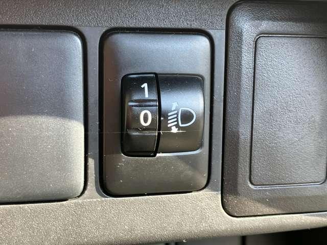 デイズ 660 X メモリーナビ フルセグTV エマブレ エマジェンシーブレーキ iSTOP イモビライザー Wエアバック TVナビ オ-トエアコン バックカメラ メモリーナビ ABS 記録簿有 運転席エアバッグ キーレス パワーウィンドウ サイドカメラ(15枚目)