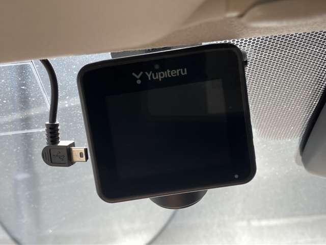 マーチ １．２　ボレロ　日産純正ナビ　バックモニター　ＥＴＣ　ダブルエアバック　ワンオ－ナ－車　メンテナンスノート　ナビＴＶ　アイドリングＳ　パワーステアリング　パワーウィンドウ　メモリーナビ　アルミ付き　キーレス　スマートキー　ＥＴＣ　車線逸脱警報　ＡＢＳ（8枚目）