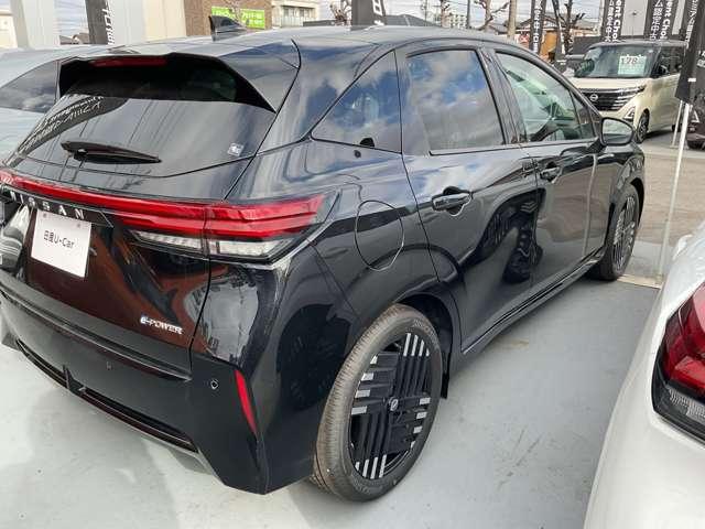 オーラ １．２　Ｇ　雹害車　自動（被害軽減）ブレーキ　ＬＥＤ　ＬＫＡ　カーテンエアバッグ　アルミホイール　インテリジェントキー　パワーウィンドウ　ワンオーナー　フルオートエアコン　キーレスエントリー　パワーステアリング　ＡＢＳ（29枚目）