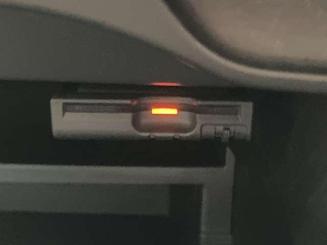 ノート １．２　ｅ－ＰＯＷＥＲ　Ｘ　日産純正ナビ　バックモニター　記録簿付　Ｒカメラ　運転席助手席エアバック　ＡＵＴＯエアコン　１オーナー　ナビＴＶ　ＡＷ　運転席エアバッグ　キーレスエントリー　ＬＥＤヘッド　ＥＴＣ車載器　パワーウィンドウ　パワステ　メモリーナビ（12枚目）