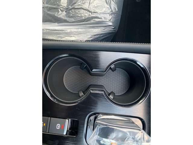 �Z���^�[�R���\�[���Ƀh�����N�z���_�[�����Ăĕ֗��ł��A