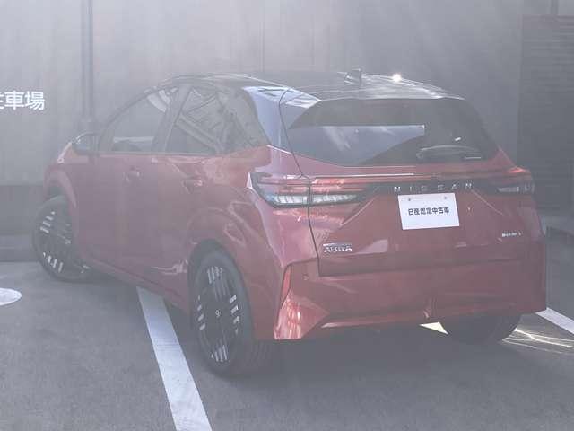 オーラ １．２　Ｇ　雹害車　プロパイロット　ＬＥＤヘッド　自動（被害軽減）ブレーキ　ＬＥＤ　ＬＫＡ　サイドカメラ　ＥＴＣ　カーテンエアバッグ　イモビライザー　アルミホイール　禁煙　インテリジェントキー　パワーウィンドウ　フルオートエアコン　キーレスエントリー（4枚目）