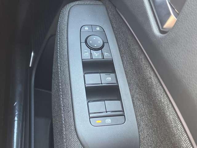 オーラ １．２　Ｇ　雹害車　プロパイロット　ＬＥＤヘッド　自動（被害軽減）ブレーキ　ＬＥＤ　ＬＫＡ　サイドカメラ　ＥＴＣ　カーテンエアバッグ　イモビライザー　アルミホイール　禁煙　インテリジェントキー　パワーウィンドウ　フルオートエアコン　キーレスエントリー（13枚目）