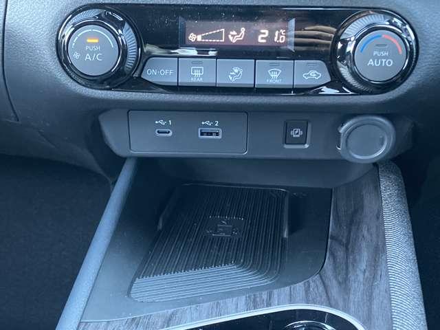 オーラ １．２　Ｇ　雹害車　メーカナビ　全方位モニター　自動（被害軽減）ブレーキ　ＬＥＤ　ＬＫＡ　サイドカメラ　ＥＴＣ　カーテンエアバッグ　アルミホイール　インテリジェントキー　パワーウィンドウ　ワンオーナー　フルオートエアコン　キーレスエントリー　ＡＢＳ（16枚目）