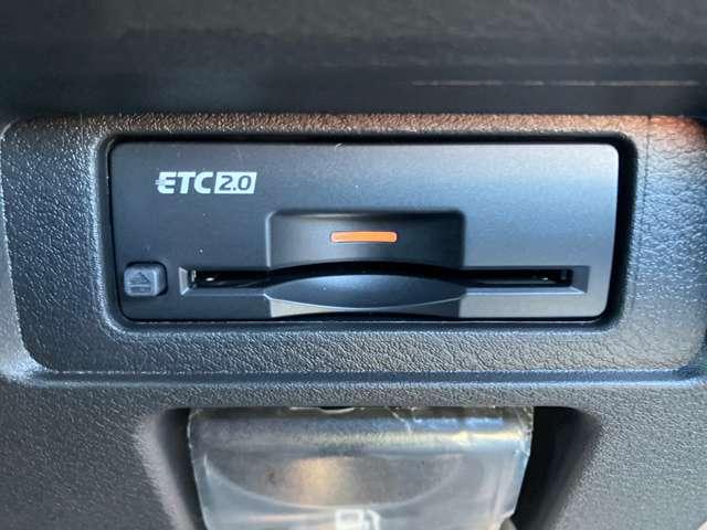 オーラ １．２　Ｇ　雹害車　メーカナビ　全方位モニター　自動（被害軽減）ブレーキ　ＬＥＤ　ＬＫＡ　サイドカメラ　ＥＴＣ　カーテンエアバッグ　アルミホイール　インテリジェントキー　パワーウィンドウ　ワンオーナー　フルオートエアコン　キーレスエントリー　ＡＢＳ（19枚目）