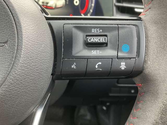 オーラ １．２　ＮＩＳＭＯ　メーカナビ　全方位モニター　ＬＥＤライト　アダプティブクルコン　全方向カメラ　地デジ　パワーステアリング　衝突軽減Ｂ　ＬＥＤランプ　１オーナ－　車線逸脱防止　オートマチックハイビーム　パワーウィンドウ（9枚目）