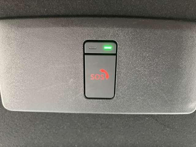 オーラ １．２　ＮＩＳＭＯ　メーカナビ　全方位モニター　ＬＥＤライト　アダプティブクルコン　全方向カメラ　地デジ　パワーステアリング　衝突軽減Ｂ　ＬＥＤランプ　１オーナ－　車線逸脱防止　オートマチックハイビーム　パワーウィンドウ（17枚目）