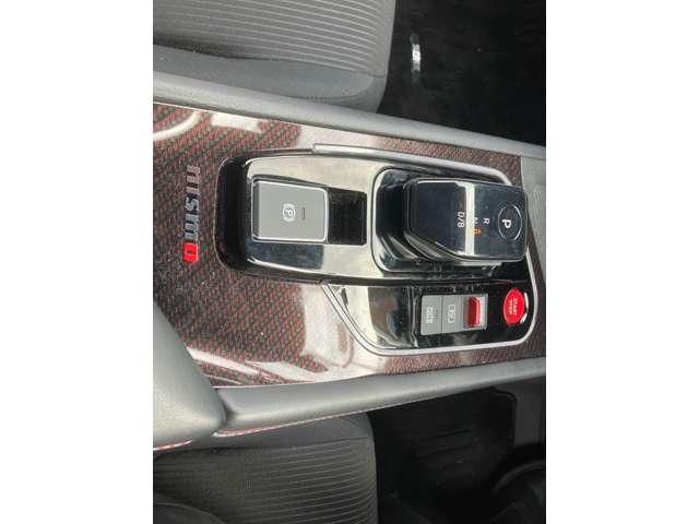 オーラ １．２　ＮＩＳＭＯ　メーカナビ　全方位モニター　ＬＥＤライト　アダプティブクルコン　全方向カメラ　地デジ　パワーステアリング　衝突軽減Ｂ　ＬＥＤランプ　１オーナ－　車線逸脱防止　オートマチックハイビーム　パワーウィンドウ（27枚目）