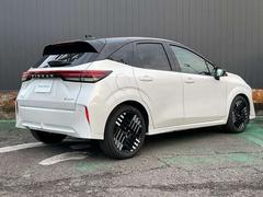 ���������å��ʥ����������Ӥ䤫�ʥۥ磻�ȥѡ���Υܥǥ���̥�ϤǤ������Ҥ������������������֤Ǥ��� 2