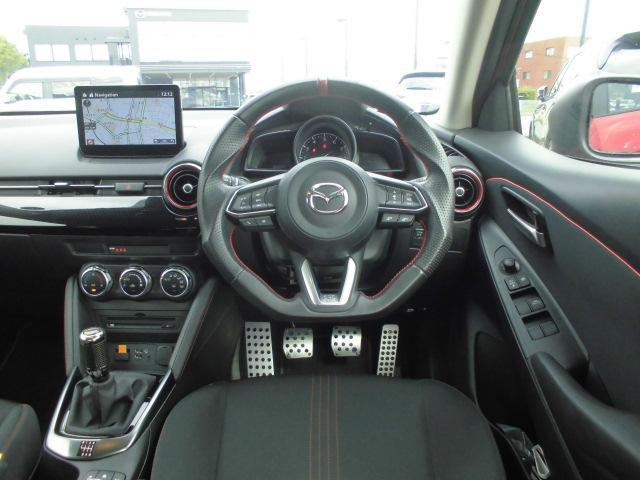 ＭＡＺＤＡ２ １５スポルト　衝突被害軽減システム　アダプティブクルーズコントロール　全周囲カメラ　オートマチックハイビーム　バックカメラ　オートライト　ＬＥＤヘッドランプ　ＥＴＣ　Ｂｌｕｅｔｏｏｔｈ　ワンオーナー（4枚目）