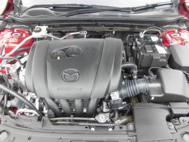 MAZDA3ファストバック 20S ツーリング 衝突被害軽減システム アダプティブクルーズコントロール 全周囲カメラ オートマチックハイビーム 革シート 電動シート シートヒーター バックカメラ オートライト LEDヘッドランプ Bluetooth(19枚目)