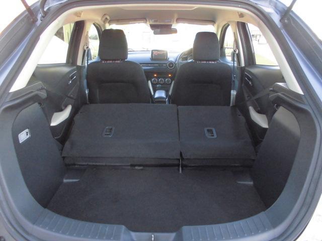 デミオ １３Ｓ　アーバンスタイリッシュモード　衝突被害軽減システム　シートヒーター　オートライト　ＬＥＤヘッドランプ　ＥＴＣ　Ｂｌｕｅｔｏｏｔｈ（15枚目）