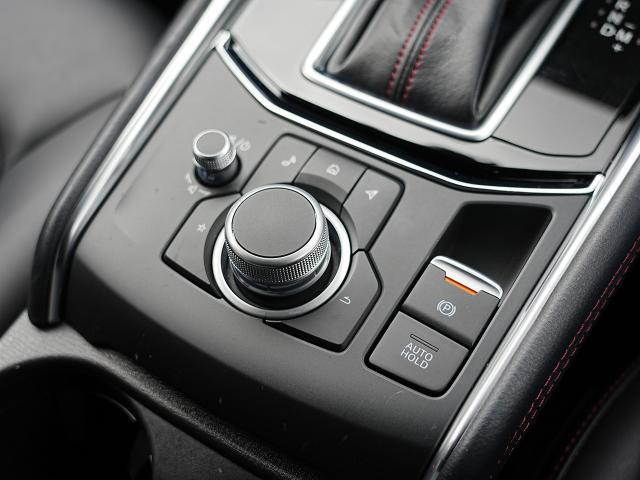 ＣＸ－５ ＸＤ　ブラックトーンエディション　衝突被害軽減システム　アダプティブクルーズコントロール　全周囲カメラ　オートマチックハイビーム　電動シート　シートヒーター　バックカメラ　オートライト　ＬＥＤヘッドランプ　ＥＴＣ　Ｂｌｕｅｔｏｏｔｈ（12枚目）