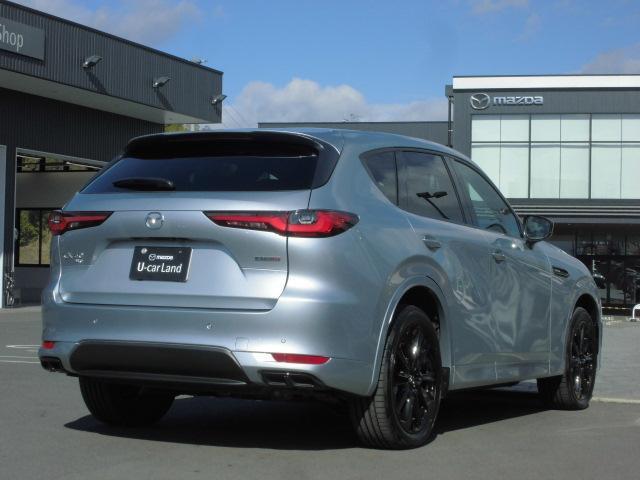 ＣＸ－６０ ＸＤ－ハイブリッド　トレッカー　衝突被害軽減システム　アダプティブクルーズコントロール　全周囲カメラ　オートマチックハイビーム　サンルーフ　４ＷＤ　革シート　電動シート　シートヒーター　バックカメラ　オートライト　ＬＥＤヘッドランプ（2枚目）