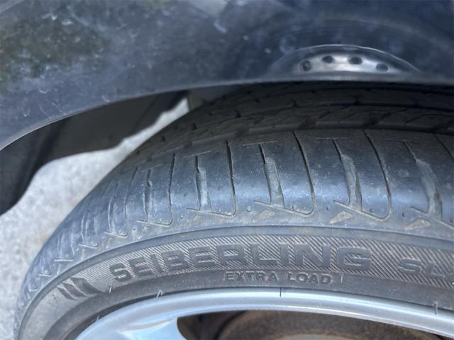 Ａクラス Ａ２００　ターボ　アバンギャルド　ナビ　フルセグＴＶ　バックカメラ　ワンオーナー　黒革シート　パワーステアリング　パワーウィンドウ　ＨＩＤライト（17枚目）