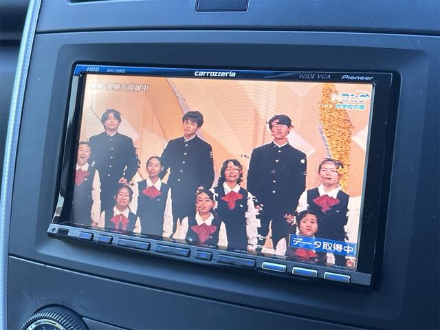 Ａクラス Ａ２００　ターボ　アバンギャルド　ナビ　フルセグＴＶ　バックカメラ　ワンオーナー　黒革シート　パワーステアリング　パワーウィンドウ　ＨＩＤライト（37枚目）