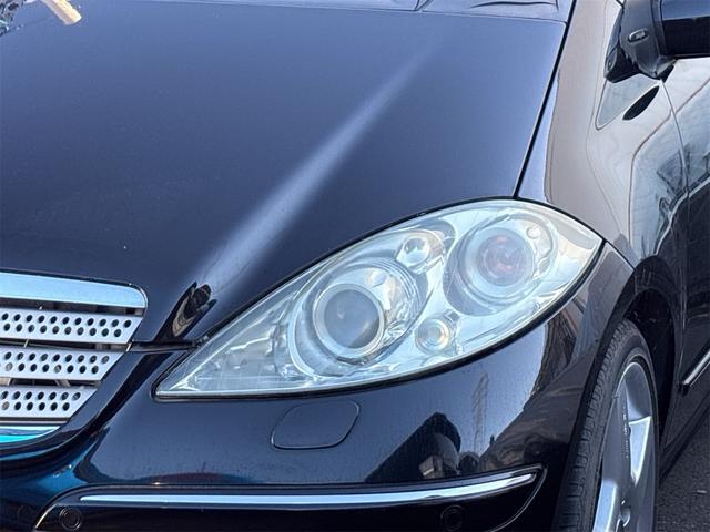 Ａクラス Ａ２００　ターボ　アバンギャルド　ナビ　フルセグＴＶ　バックカメラ　ワンオーナー　黒革シート　パワーステアリング　パワーウィンドウ　ＨＩＤライト（55枚目）