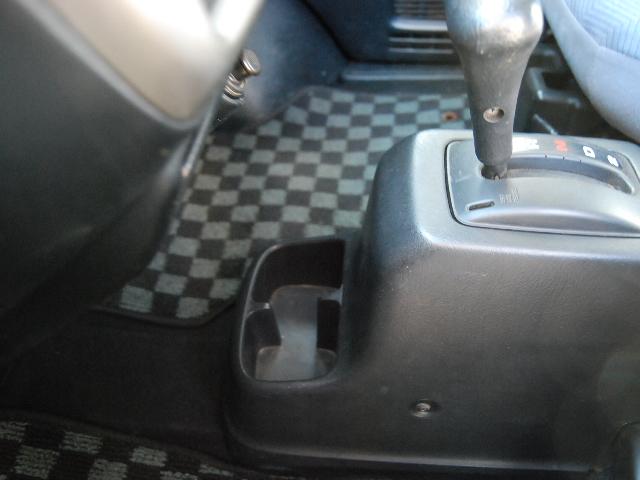 �P�����܂��͂Q�O�O�O�j���ۏؕt���I�P�Q�������S�̒��Îԕۏ؂��I���o���܂��i�ʓr�j