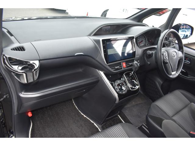 ヴォクシー ZS 煌II モデリスタエアロVOLTEC19AW新品タイヤ車高調LEDヘッド外LEDフォグシグネチャーイルミ純正10inナビTVBカメラ純正12in後席モニター両側パワスラETCドラレコ取説整備手帳1オーナー車(17枚目)