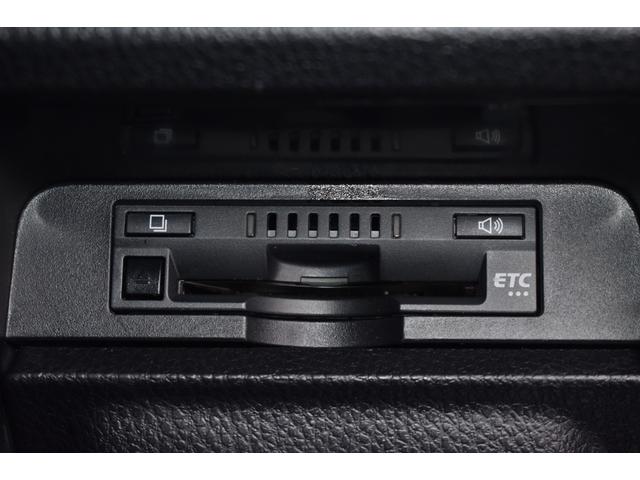 ヴォクシー ZS 煌II モデリスタエアロVOLTEC19AW新品タイヤ車高調LEDヘッド外LEDフォグシグネチャーイルミ純正10inナビTVBカメラ純正12in後席モニター両側パワスラETCドラレコ取説整備手帳1オーナー車(59枚目)