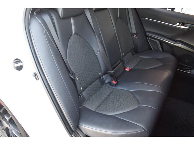 カムリ ＷＳレザーパッケージ　ＧＲエアロＷＯＲＫ１９ＡＷ車高調外４本出しマフラーパノラマルーフ外ＬＥＤテール外３眼ＬＥＤヘッドＢＳＭ純正ＤオーディオナビＴＶＢカメラ黒革シートシートヒーターＴセーフティ外ドラレコ付きＤインナーミラー（12枚目）