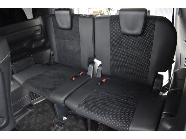 ヴォクシー ZS 煌III KUHL仕様VERZ19AW車高調LEDヘッドシグネチャーイルミLEDリフレクターTセーフティー半革シートアルパイン11inナビTVBカメラ12in後席モニター両側パワースライドドアETC取説整備手帳(16枚目)