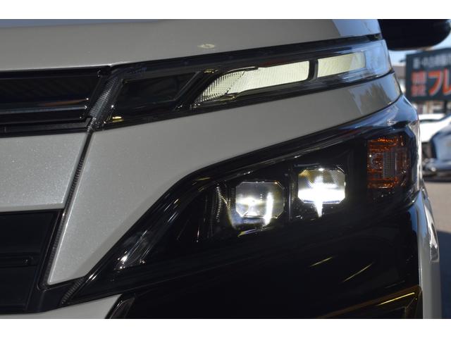 ヴォクシー ZS 煌III KUHL仕様VERZ19AW車高調LEDヘッドシグネチャーイルミLEDリフレクターTセーフティー半革シートアルパイン11inナビTVBカメラ12in後席モニター両側パワースライドドアETC取説整備手帳(23枚目)