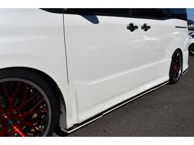 ヴォクシー ZS 煌III KUHL仕様VERZ19AW車高調LEDヘッドシグネチャーイルミLEDリフレクターTセーフティー半革シートアルパイン11inナビTVBカメラ12in後席モニター両側パワースライドドアETC取説整備手帳(29枚目)