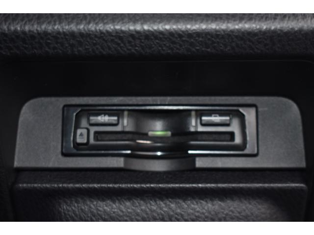 ヴォクシー ZS 煌III KUHL仕様VERZ19AW車高調LEDヘッドシグネチャーイルミLEDリフレクターTセーフティー半革シートアルパイン11inナビTVBカメラ12in後席モニター両側パワースライドドアETC取説整備手帳(62枚目)