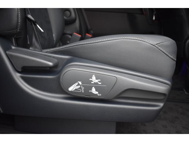 ヴォクシー ZS 煌III KUHL仕様VERZ19AW車高調LEDヘッドシグネチャーイルミLEDリフレクターTセーフティー半革シートアルパイン11inナビTVBカメラ12in後席モニター両側パワースライドドアETC取説整備手帳(70枚目)