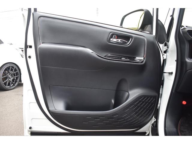 ヴォクシー ZS 煌III KUHL仕様VERZ19AW車高調LEDヘッドシグネチャーイルミLEDリフレクターTセーフティー半革シートアルパイン11inナビTVBカメラ12in後席モニター両側パワースライドドアETC取説整備手帳(75枚目)