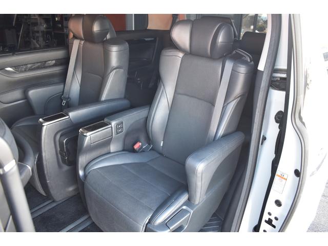 ヴェルファイア ２．５Ｚ　Ｇエディション　ＴＲＤ仕様新品ＷＯＲＫ２０ＡＷ車高調４本出しマフラーサンルーフ３眼ＬＥＤヘッドＬＥＤフォグアルパイン１１ｉｎナビＴＶＢカメラ１２ｉｎ後席モニター黒革エアシート両側パワスラパワーバックドアＴセーフティー（15枚目）