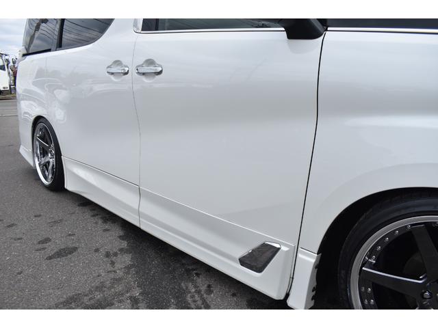 ヴェルファイア ２．５Ｚ　Ｇエディション　ＴＲＤ仕様新品ＷＯＲＫ２０ＡＷ車高調４本出しマフラーサンルーフ３眼ＬＥＤヘッドＬＥＤフォグアルパイン１１ｉｎナビＴＶＢカメラ１２ｉｎ後席モニター黒革エアシート両側パワスラパワーバックドアＴセーフティー（32枚目）