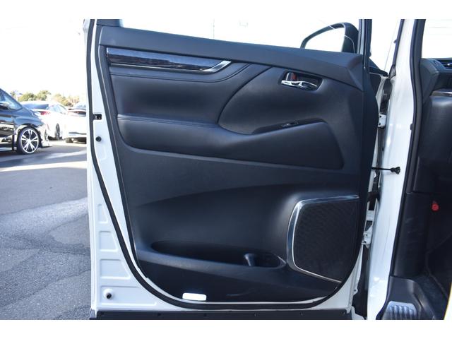 ヴェルファイア ２．５Ｚ　Ｇエディション　ＴＲＤ仕様新品ＷＯＲＫ２０ＡＷ車高調４本出しマフラーサンルーフ３眼ＬＥＤヘッドＬＥＤフォグアルパイン１１ｉｎナビＴＶＢカメラ１２ｉｎ後席モニター黒革エアシート両側パワスラパワーバックドアＴセーフティー（77枚目）