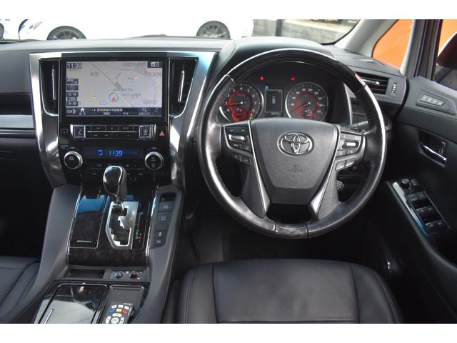 アルファード ２．５Ｓ　Ｃパッケージ　ＫＵＨＬ仕様新品ＷＯＲＫ２１ＡＷ車高調３眼ＬＥＤヘッドＬＥＤフォグＢＳＭアルパイン１１ｉｎナビＴＶＢカメラ１２ｉｎ後席モニター黒革エアシート両側パワスラＤインナーミラーＥＴＣ前後ドラレコＴセーフティー（18枚目）