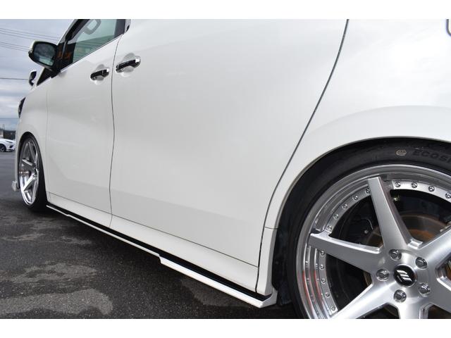 アルファード ２．５Ｓ　Ｃパッケージ　ＫＵＨＬ仕様新品ＷＯＲＫ２１ＡＷ車高調３眼ＬＥＤヘッドＬＥＤフォグＢＳＭアルパイン１１ｉｎナビＴＶＢカメラ１２ｉｎ後席モニター黒革エアシート両側パワスラＤインナーミラーＥＴＣ前後ドラレコＴセーフティー（30枚目）