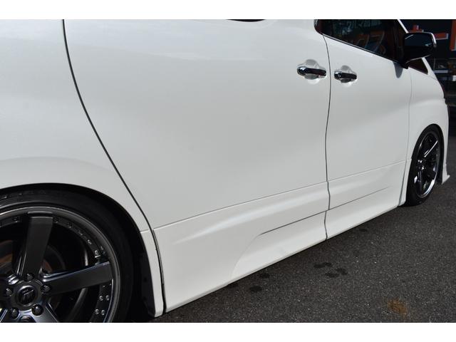 ヴェルファイア 2.5Z Gエディション アドミレーション仕様WORK20AW車高調4本出しマフラーWSR3眼LEDヘッドシグネチャーイルミBSMアルパイン11inナビTVBカメラ12in後席モニター黒革エアシート両側パワスラDインナーミラー(33枚目)