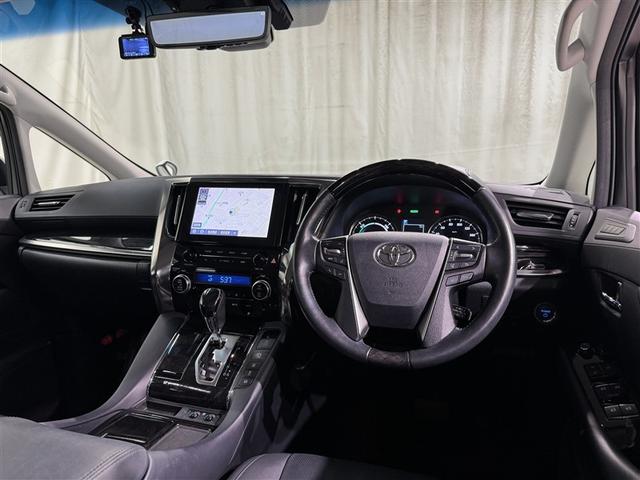 アルファードハイブリッド ＳＲ　Ｃパッケージ　メモリーナビ　ミュージックプレイヤー接続可　バックカメラ　ドライブレコーダー　ＬＥＤヘッドランプ　オートクルーズコントロール　衝突被害軽減システム　盗難防止システム（8枚目）