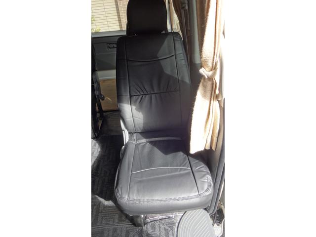 ハイエースワゴン グランドキャビン　ワンオーナー・パワースライド・リクライニング対策済・レザー調シートカバー・コーナーソナ・１６インチデイトナホイール・純正ナビ・バックカメラ・リヤフリップダウンモニター・当社オリジナルフロアーカーペット（29枚目）